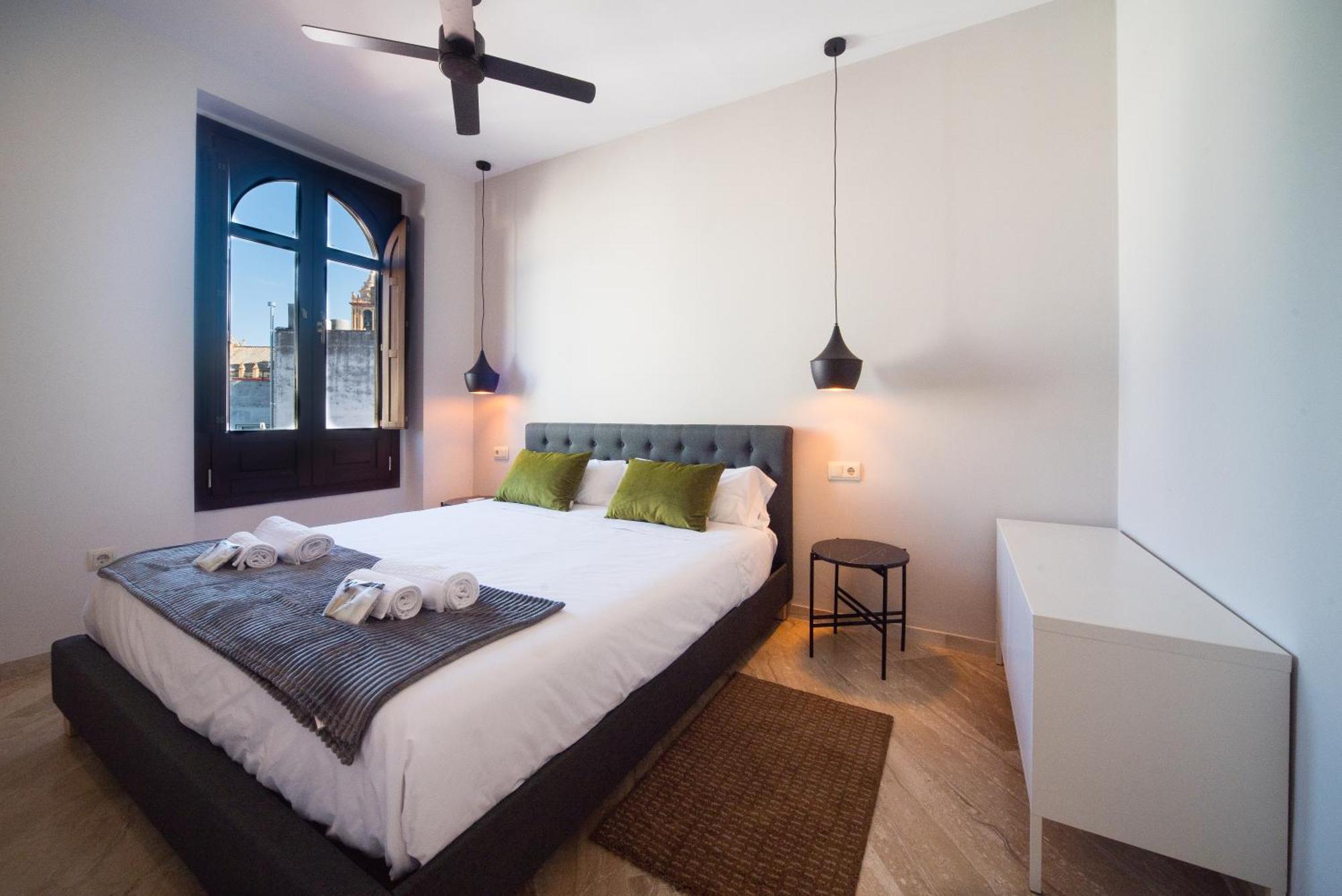 Exclusive Triplex With Private Terrace Apartment Seville Exterior photo